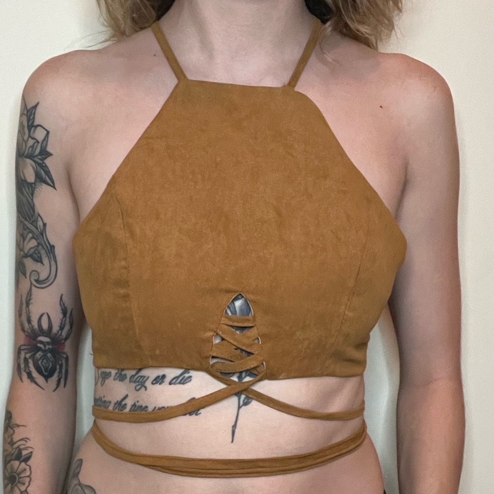 Crop top